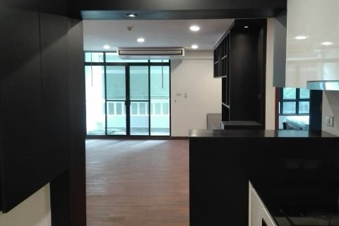 Condominio de 2 dormitorios en Watthana, Bangkok, Tailandia № 123922 - foto 15