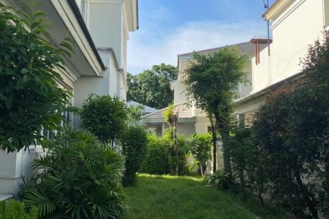 Casa de 5 dormitorios en Prawet, Bangkok, Tailandia № 123919 - foto 11