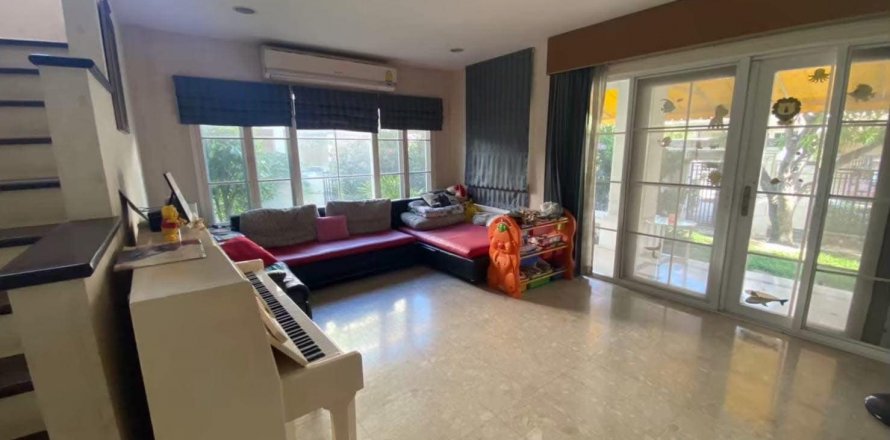 Casa de 5 dormitorios en Prawet, Bangkok, Tailandia № 123919