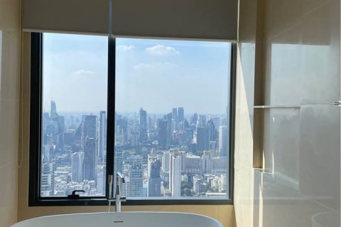 Condominio de 2 dormitorios en Watthana, Bangkok, Tailandia № 123921 - foto 3