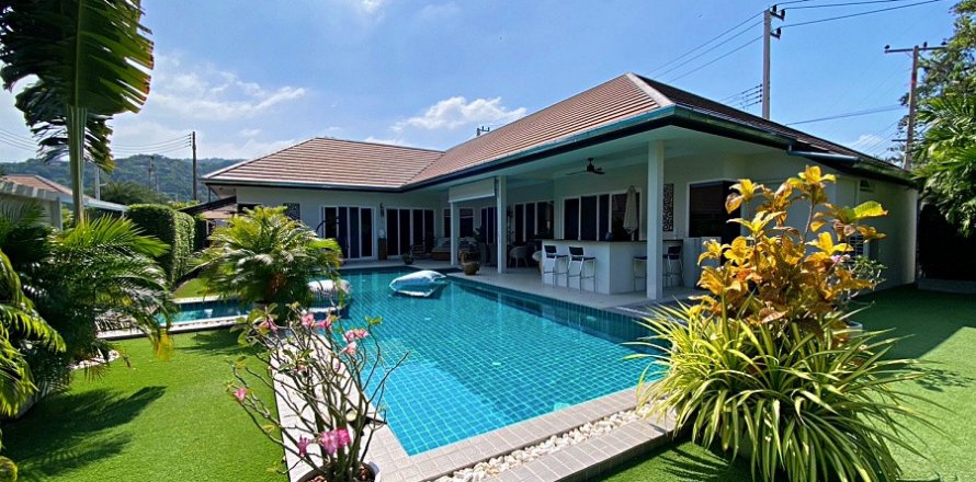 Casa de 3 dormitorios en Hua Hin, Tailandia № 125132
