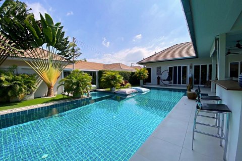 Casa de 3 dormitorios en Hua Hin, Tailandia № 125132 - foto 3