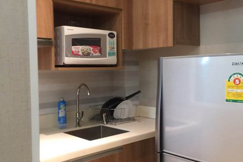 Condominio de 1 dormitorio en Bangkok, Tailandia № 144117 - foto 2
