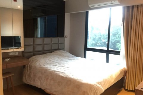 Condominio de 1 dormitorio en Bangkok, Tailandia № 144117 - foto 4