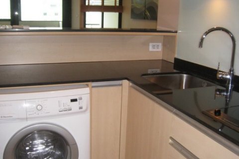 Condominio de 1 dormitorio en Sathon, Bangkok, Tailandia № 144116 - foto 5