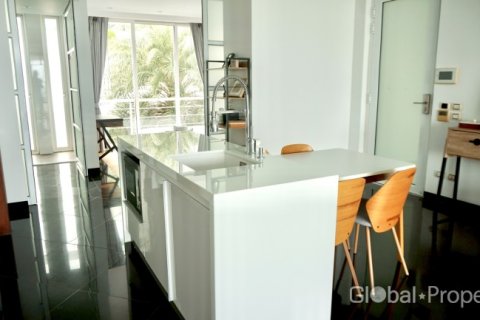 Condominio de 2 dormitorios en Pattaya, Tailandia № 100794 - foto 15
