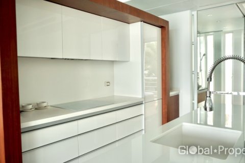 Condominio de 2 dormitorios en Pattaya, Tailandia № 100794 - foto 14