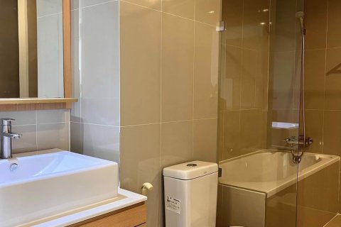 Condominio de 1 dormitorio en Watthana, Bangkok, Tailandia № 82278 - foto 11