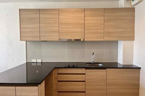 Condominio de 1 dormitorio en Watthana, Bangkok, Tailandia № 82278 - foto 4