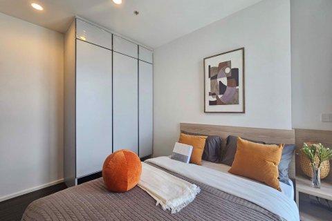 Condominio de 2 dormitorios en Phra Khanong, Bangkok, Tailandia № 82279 - foto 8