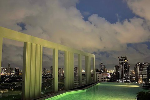 Condominio de 1 dormitorio en Watthana, Bangkok, Tailandia № 82277 - foto 17