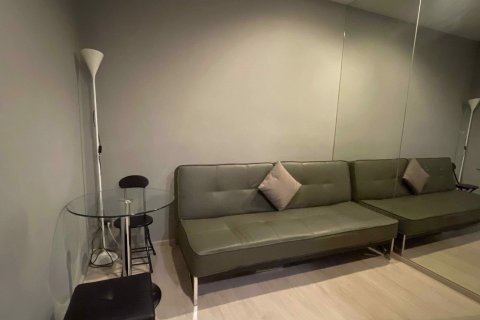 Condominio de 1 dormitorio en Watthana, Bangkok, Tailandia № 82277 - foto 3