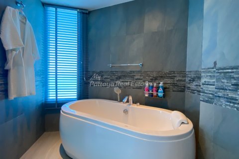 Condominio de 1 dormitorio en Bang Lamung, Tailandia № 132230 - foto 29