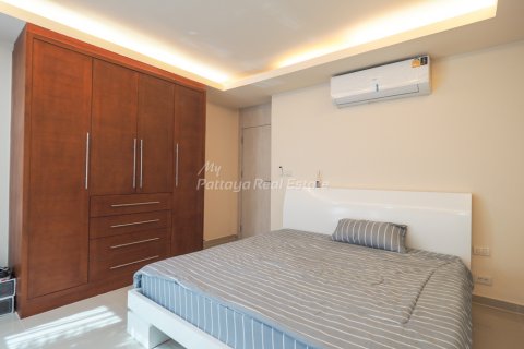 Condominio de 2 dormitorios en Pattaya, Tailandia № 132231 - foto 16