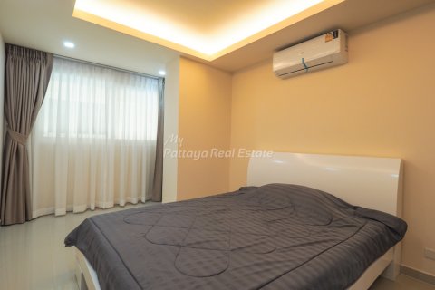 Condominio de 2 dormitorios en Pattaya, Tailandia № 132231 - foto 9