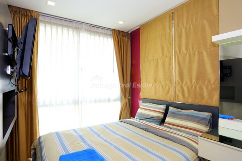 Condominio de 3 dormitorios en Bang Lamung, Tailandia № 132228 - foto 16