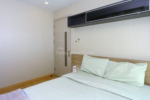 Condominio de 3 dormitorios en Bang Lamung, Tailandia № 132228 - foto 23