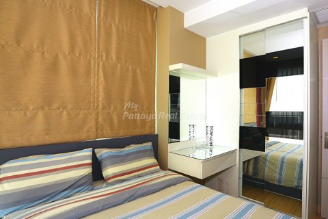 Condominio de 3 dormitorios en Bang Lamung, Tailandia № 132228 - foto 17