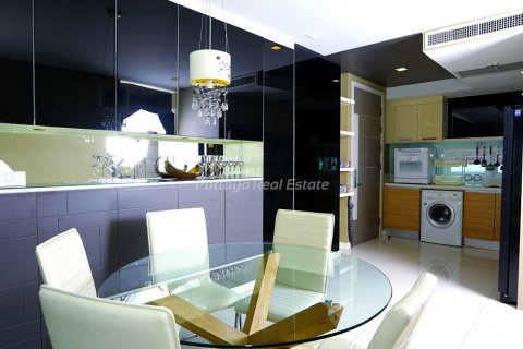 Condominio de 3 dormitorios en Bang Lamung, Tailandia № 132228 - foto 5