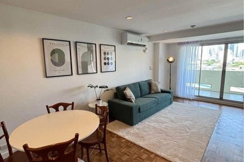 Condominio de 1 dormitorio en Khlong Toei, Bangkok, Tailandia № 132239 - foto 2