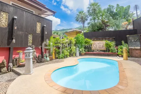 Haus in Patong, Thailand 3 Schlafzimmer № 130892