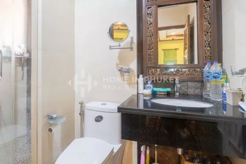 Casa de 3 dormitorios en Patong, Tailandia № 130892 - foto 13