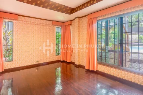 Casa de 3 dormitorios en Patong, Tailandia № 130892 - foto 6