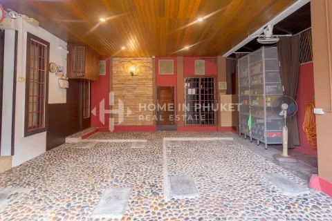 Casa de 3 dormitorios en Patong, Tailandia № 130892 - foto 24