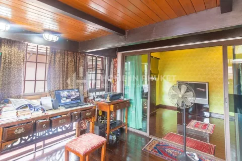 Casa de 3 dormitorios en Patong, Tailandia № 130892 - foto 10