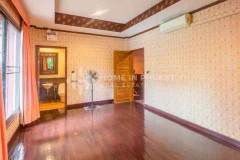 Casa de 3 dormitorios en Patong, Tailandia № 130892 - foto 7