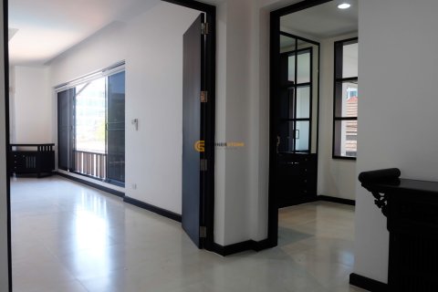 Estudio en Jomtien Beach, Pattaya, Tailandia № 124133 - foto 27