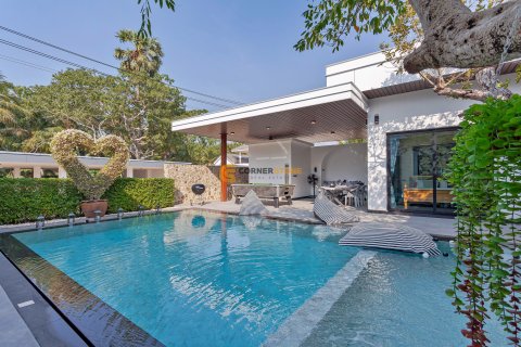 Studio in Bang Lamung, Thailand № 124131 - Foto 3