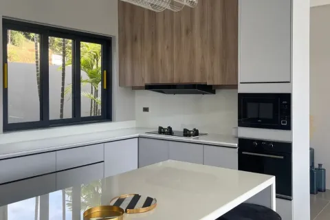 Chalet de 4 dormitorios en Phuket, Tailandia № 125075 - foto 10