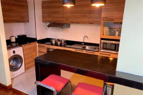 Condominio de 2 dormitorios en Watthana, Bangkok, Tailandia № 123713 - foto 5