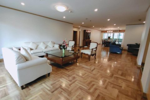 คอนโดมิเนียมในวัฒนา, กรุงเทพฯ, ประเทศไทย, 3 ห้องนอน № 123717 - รูปถ่าย 9
