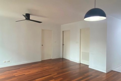 Condominio de 2 dormitorios en Bangkok, Tailandia № 85399 - foto 3