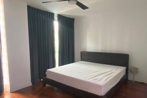 Condominio de 2 dormitorios en Bangkok, Tailandia № 85399 - foto 4