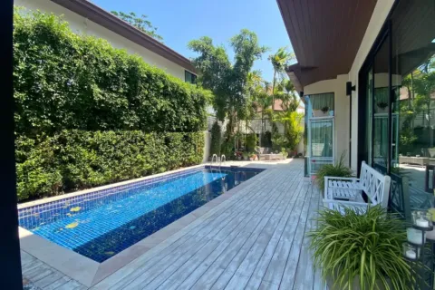 Chalet de 4 dormitorios en Phuket, Tailandia № 107815