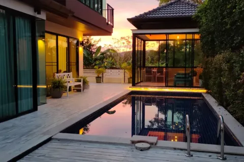 Chalet de 4 dormitorios en Phuket, Tailandia № 107815 - foto 9