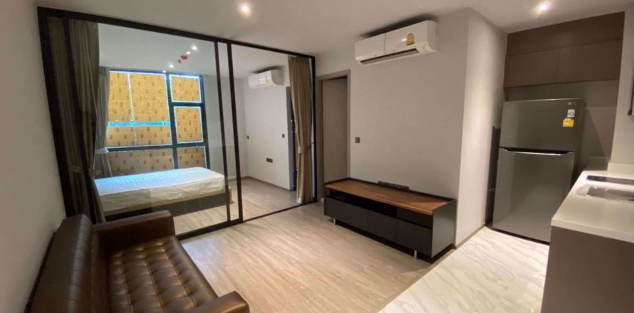 Condominio de 1 dormitorio en Bangkok, Tailandia en RHYTHM EKKAMAI ESTATE  № 77881