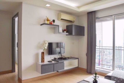 Condominio de 1 dormitorio en Huai Khwang, Bangkok, Tailandia № 76778 - foto 3