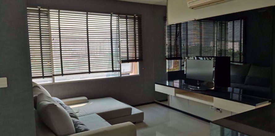 Condominio de 1 dormitorio en Khlong San, Bangkok, Tailandia № 76775