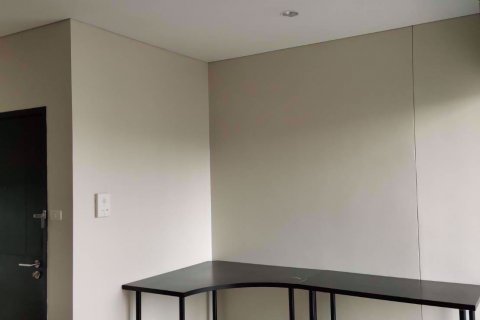 Condominio de 1 dormitorio en Khlong San, Bangkok, Tailandia № 76775 - foto 6
