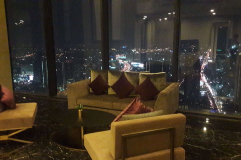 Condominio de 2 dormitorios en Ratchathewi, Bangkok, Tailandia № 76776 - foto 11