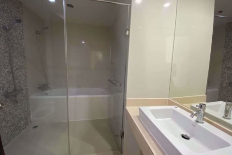 Condominio de 1 dormitorio en Pathum Wan, Bangkok, Tailandia № 76777 - foto 8