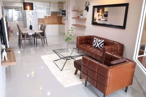 Condominio de 2 dormitorios en Khlong Toei, Bangkok, Tailandia № 76064 - foto 3