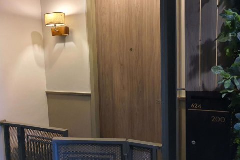 Condominio de 1 dormitorio en Din Daeng, Bangkok, Tailandia № 76062 - foto 8