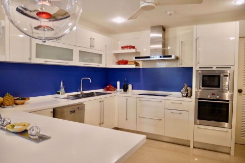 Eigentumswohnung in Watthana, Bangkok, Thailand, 3 Schlafzimmer № 76061 - Foto 11