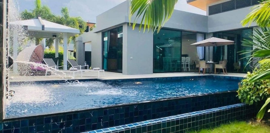 Chalet de 3 dormitorios en Phuket, Tailandia № 141498