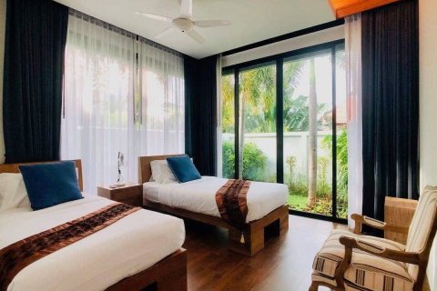 Chalet de 3 dormitorios en Phuket, Tailandia № 141498 - foto 7